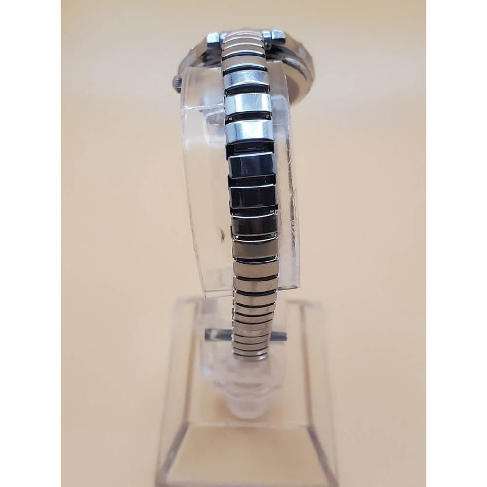 Womens Watch - Picture 5 of 11